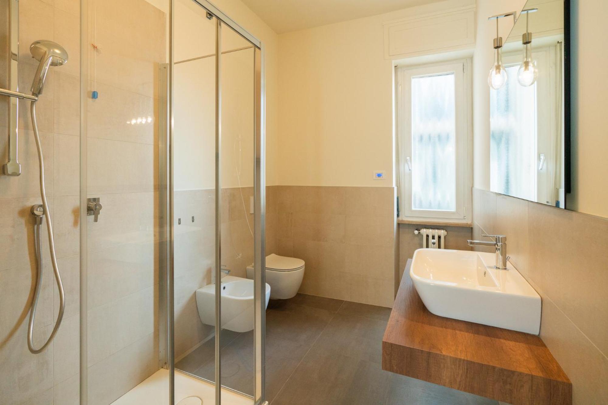 Domus Verona - Ampia Residenza Filippini A Pochi Passi Dall'Arena 客房 照片