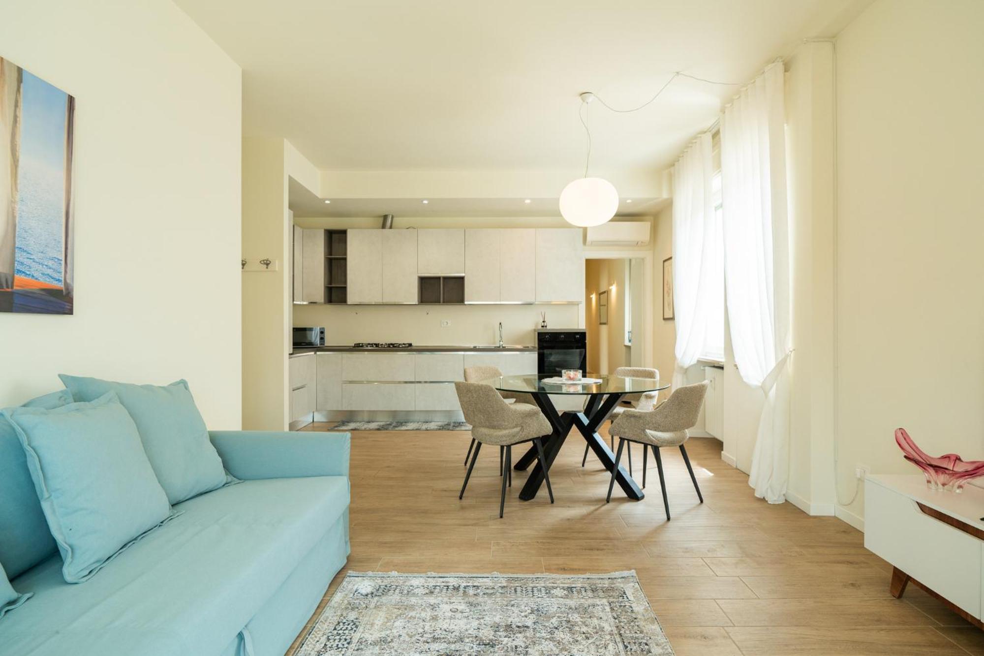 Domus Verona - Ampia Residenza Filippini A Pochi Passi Dall'Arena 外观 照片