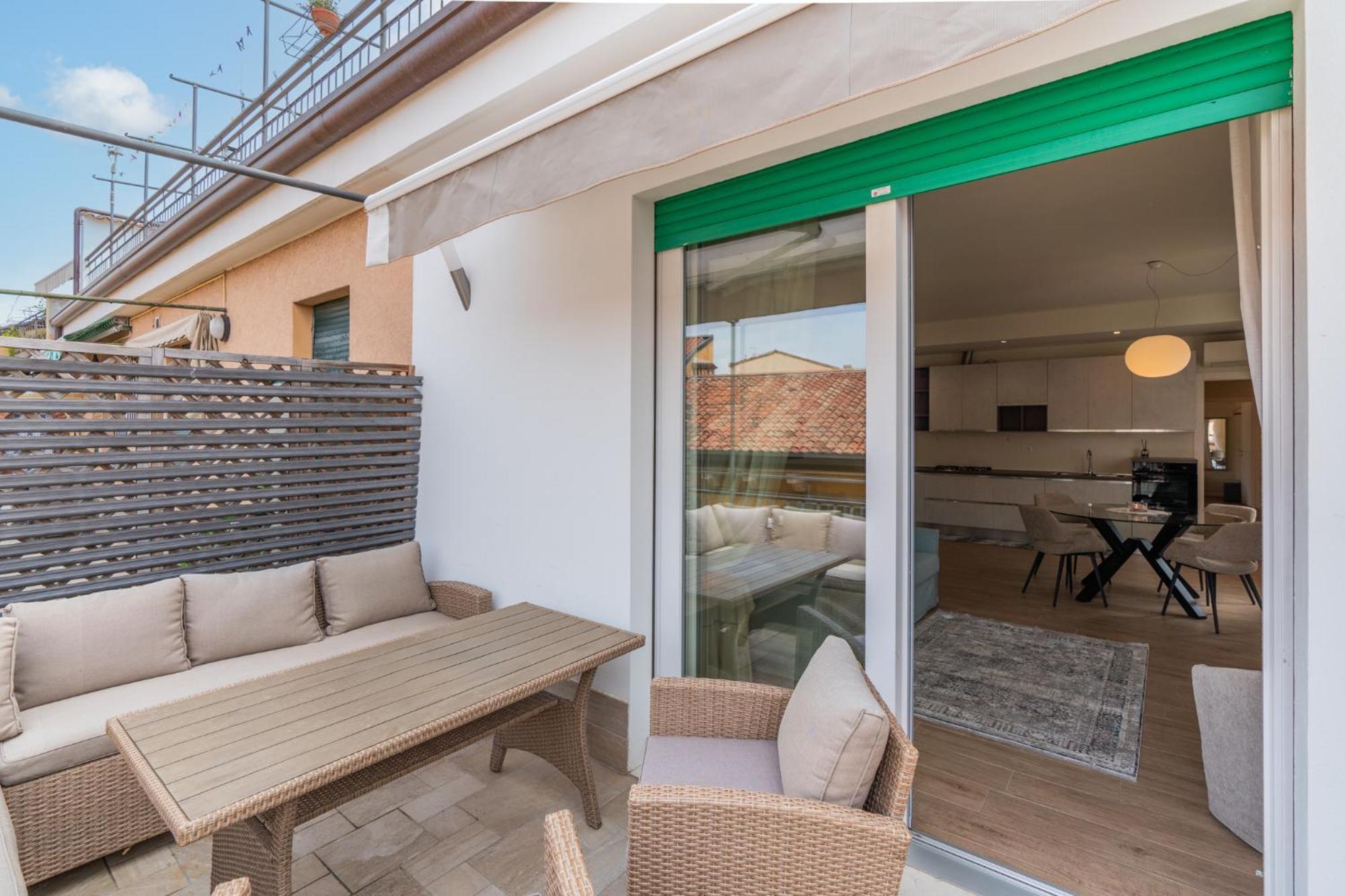 Domus Verona - Ampia Residenza Filippini A Pochi Passi Dall'Arena 客房 照片